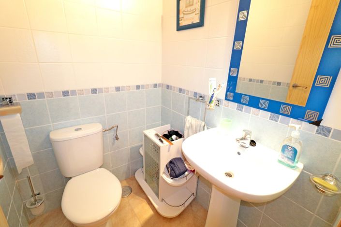 Image No.11-2 Bed Apartment for sale