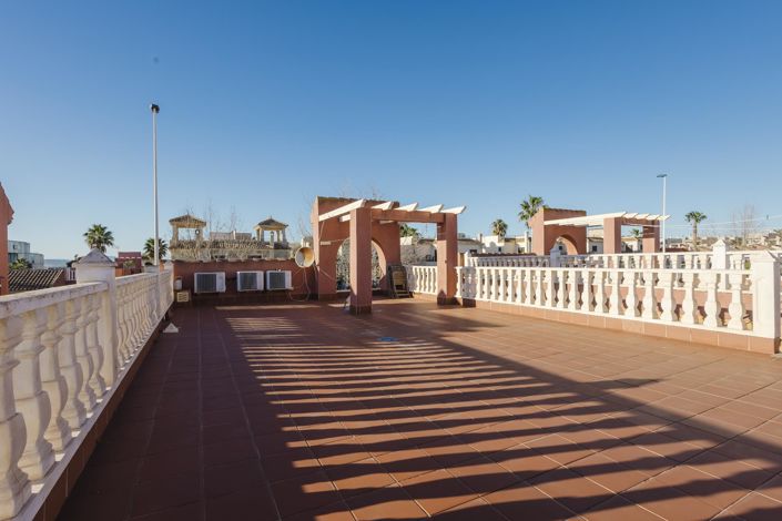 Image No.26-Villa de 2 chambres à vendre à Torrevieja