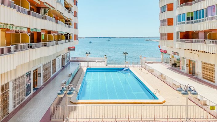Image No.3-Appartement de 3 chambres à vendre à Torrevieja
