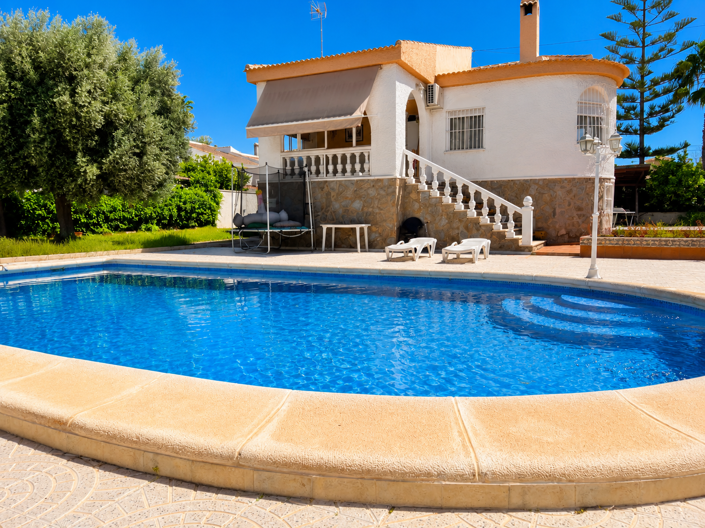 Image No.22-Villa de 5 chambres à vendre à Torrevieja
