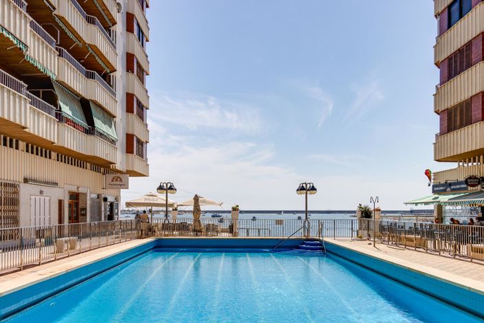Image No.23-3 Bed Apartment for sale