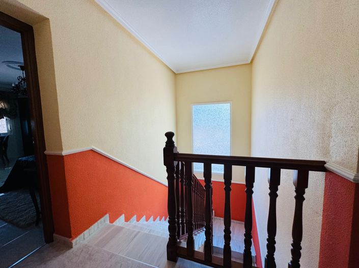Image No.20-5 Bed Villa for sale