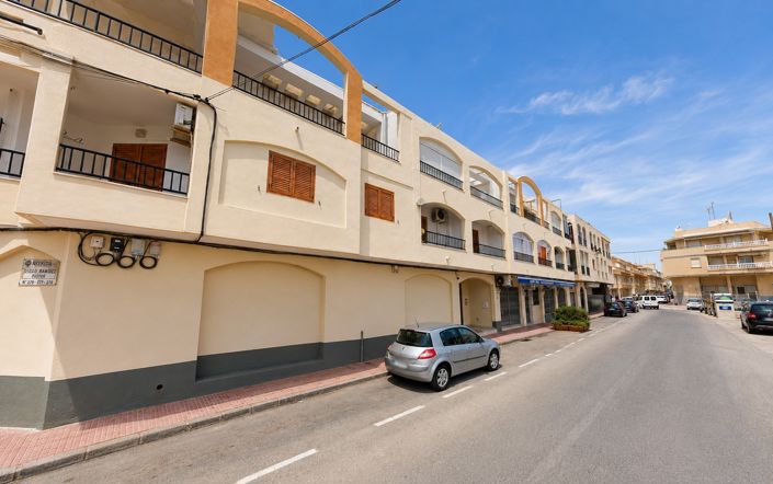 Image No.11-1 Bed Apartment for sale