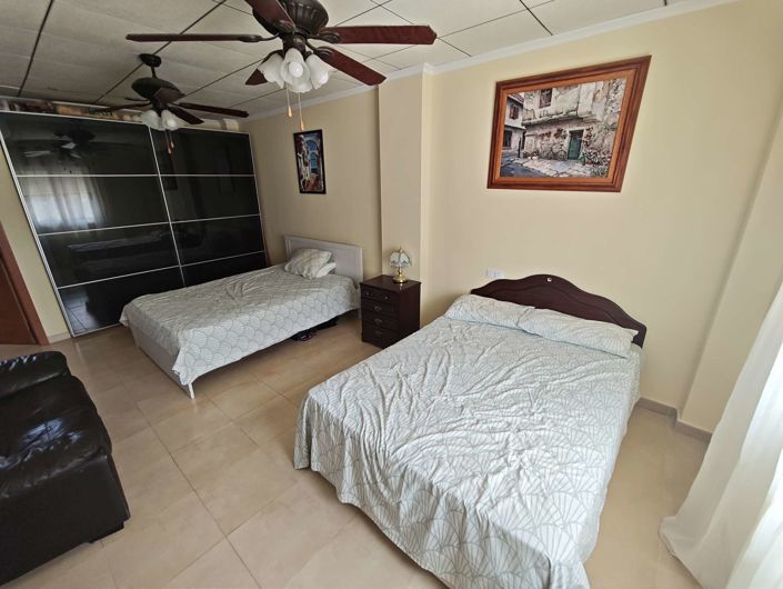 Image No.26-5 Bed Villa for sale