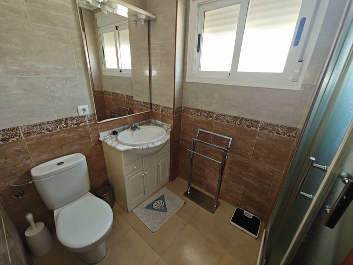 Image No.27-5 Bed Villa for sale