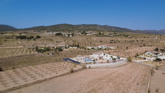 Image No.8-5 Bed Villa for sale