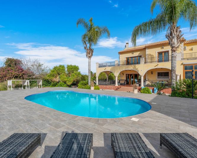 Image No.30-4 Bed Finca for sale