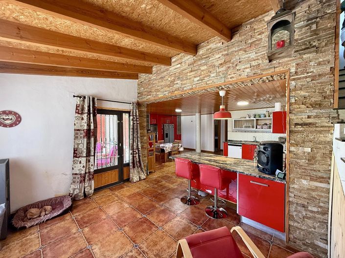 Image No.45-4 Bed Country House for sale