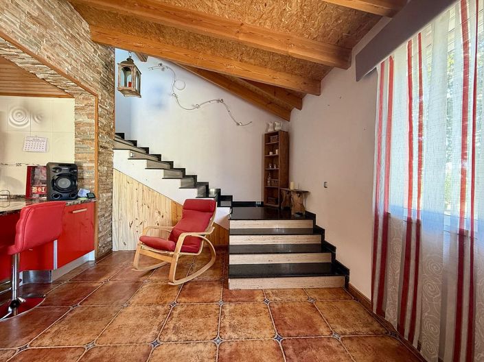 Image No.46-4 Bed Country House for sale
