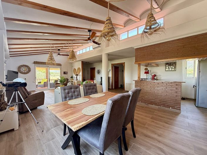 Image No.48-4 Bed Country House for sale