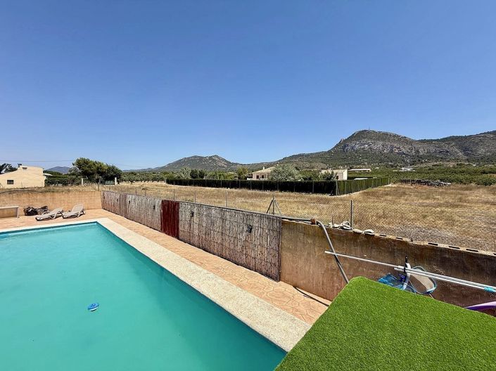 Image No.9-4 Bed Country House for sale