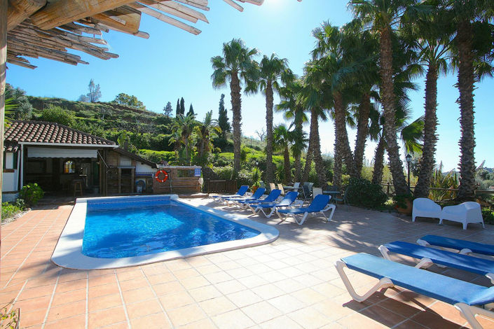 Image No.19-8 Bed Villa for sale