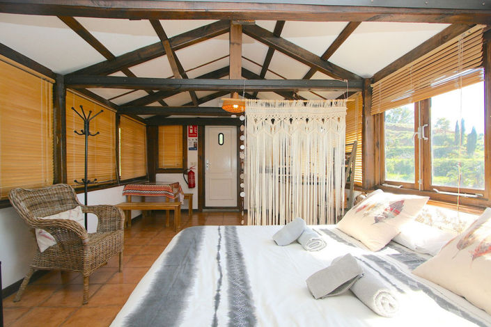Image No.25-8 Bed Villa for sale