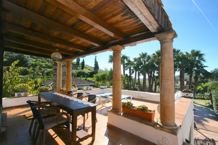 Image No.26-8 Bed Villa for sale