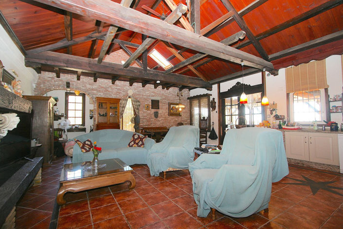 Image No.37-8 Bed Villa for sale