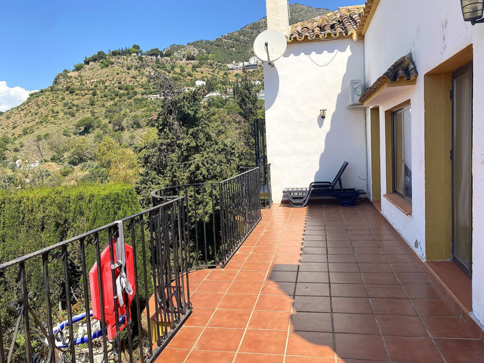 Image No.10-5 Bed Finca for sale