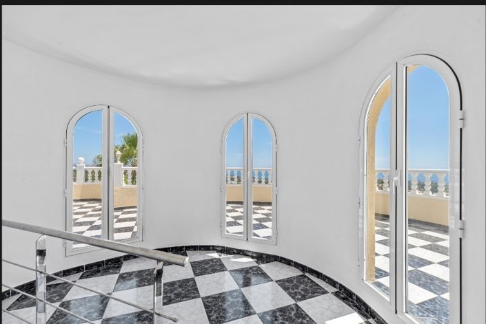 Image No.8-Villa de 4 chambres à vendre à Calpe