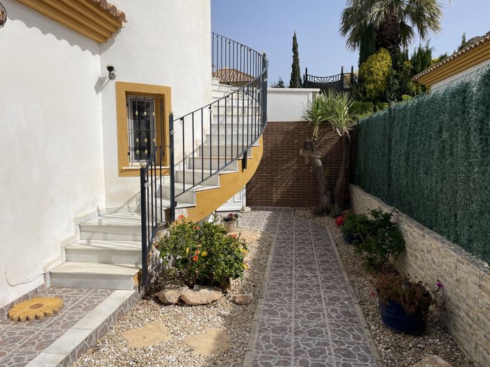 Image No.18-2 Bed Villa for sale
