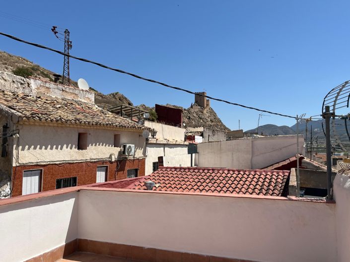 Image No.29-2 Bed Townhouse for sale