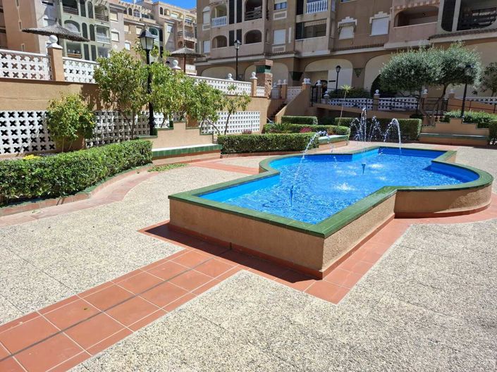 Image No.2-Penthouse de 3 chambres à vendre à Torrevieja