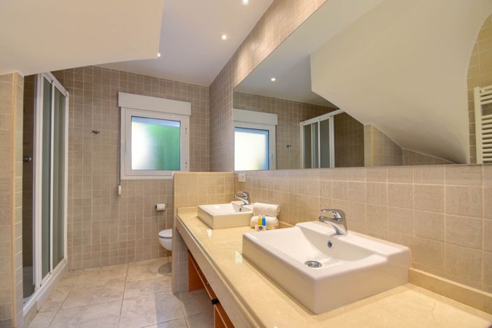 Image No.16-4 Bed Villa for sale