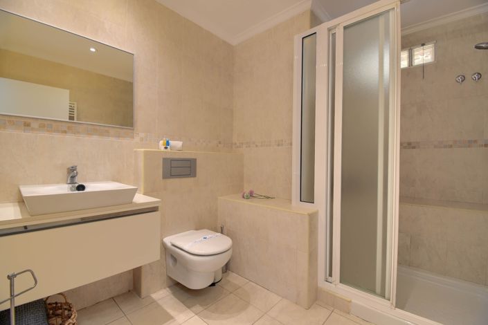 Image No.18-4 Bed Villa for sale