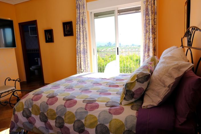 Image No.20-5 Bed Finca for sale