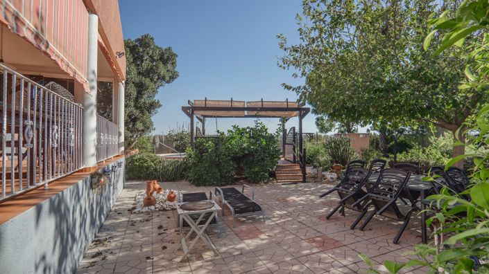 Image No.38-3 Bed Country House for sale