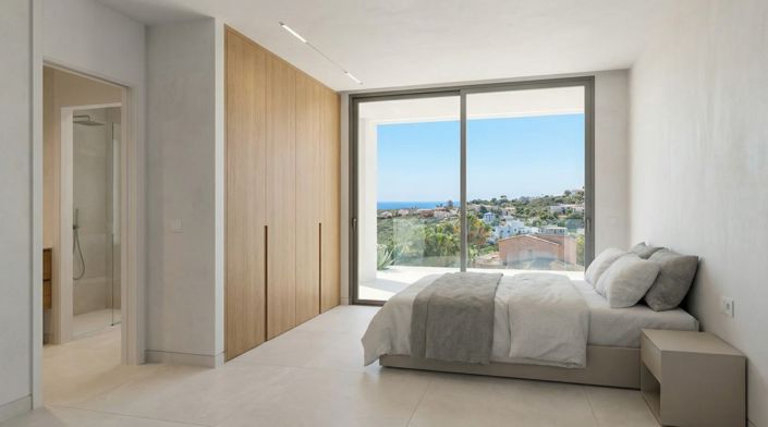 Image No.10-4 Bed Villa for sale