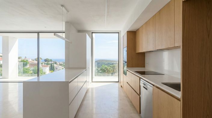 Image No.5-4 Bed Villa for sale