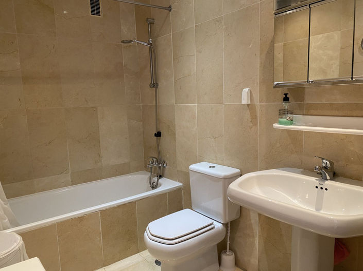 Image No.11-2 Bed Apartment for sale