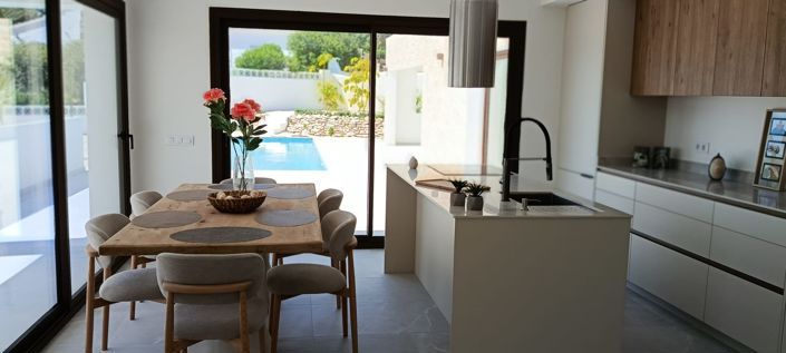 Image No.11-4 Bed Villa for sale