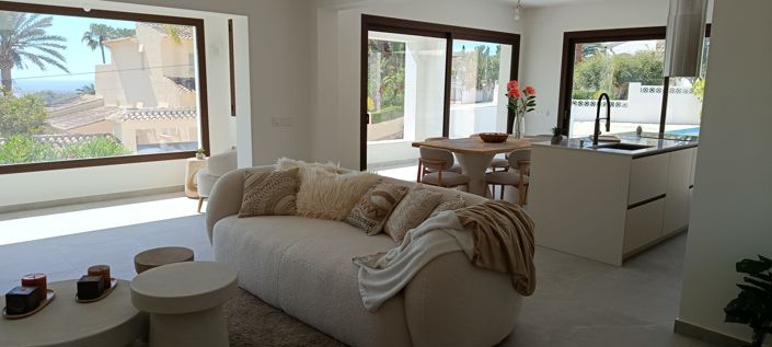 Image No.8-4 Bed Villa for sale