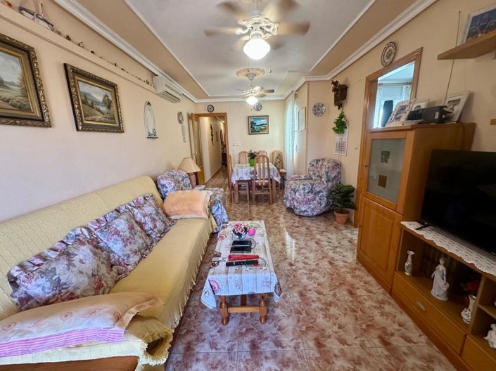 Image No.7-Appartement de 2 chambres à vendre à Torrevieja