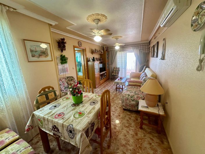 Image No.8-Appartement de 2 chambres à vendre à Torrevieja