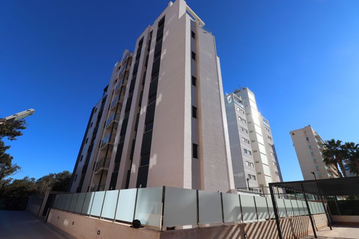 Image No.27-3 Bed Apartment for sale
