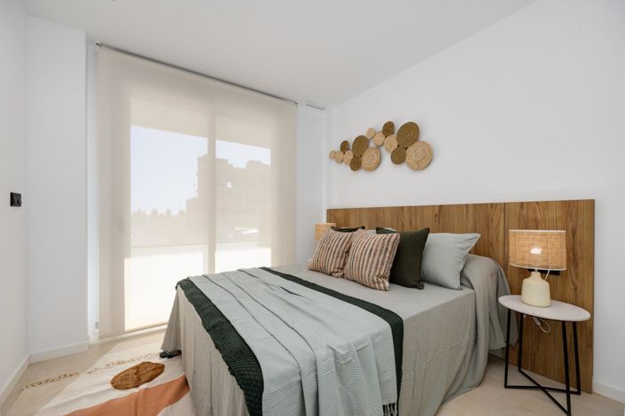 Image No.26-3 Bed Apartment for sale