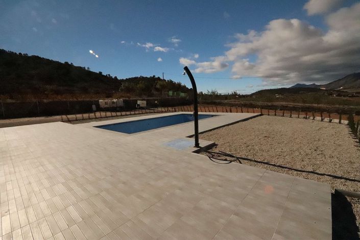 Image No.17-3 Bed Villa for sale