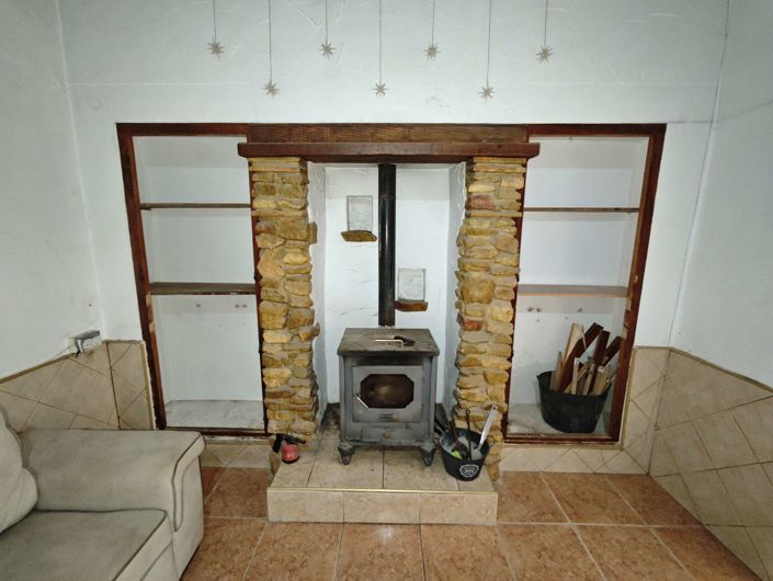Image No.10-3 Bed Country House for sale