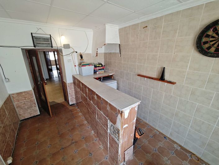 Image No.19-3 Bed Country House for sale