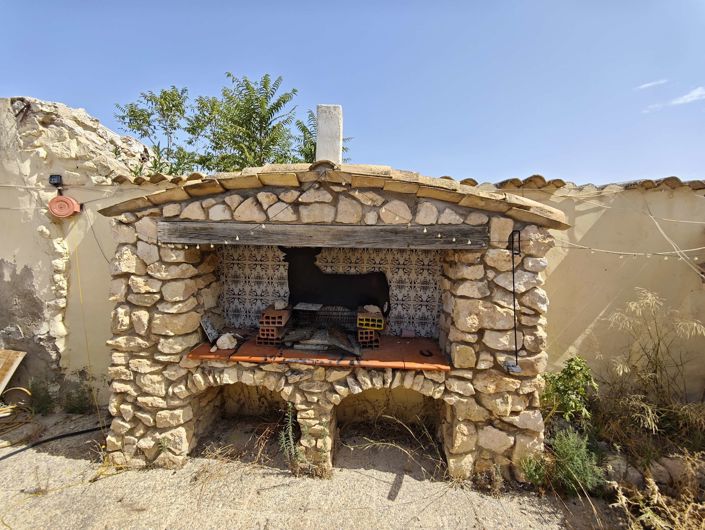 Image No.36-3 Bed Country House for sale