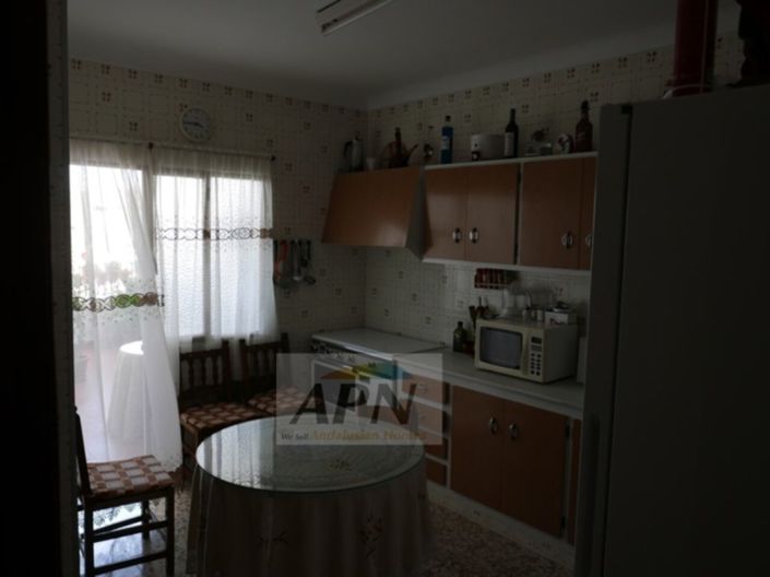 Image No.11-4 Bed Townhouse for sale