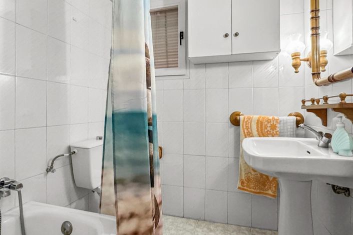 Image No.19-3 Bed Apartment for sale