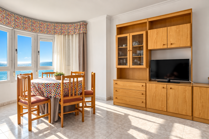 Image No.8-3 Bed Apartment for sale