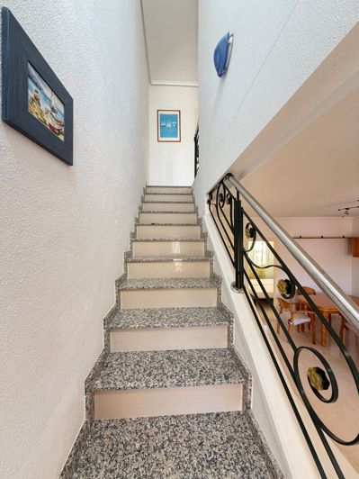 Image No.11-3 Bed Townhouse for sale