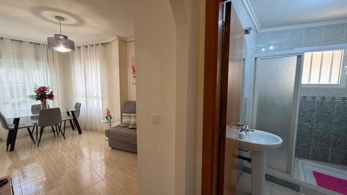 Image No.10-1 Bed Apartment for sale