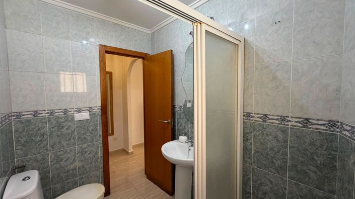 Image No.13-1 Bed Apartment for sale