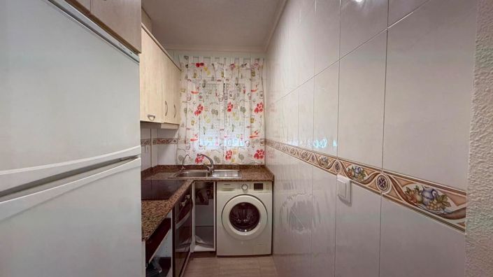 Image No.9-1 Bed Apartment for sale