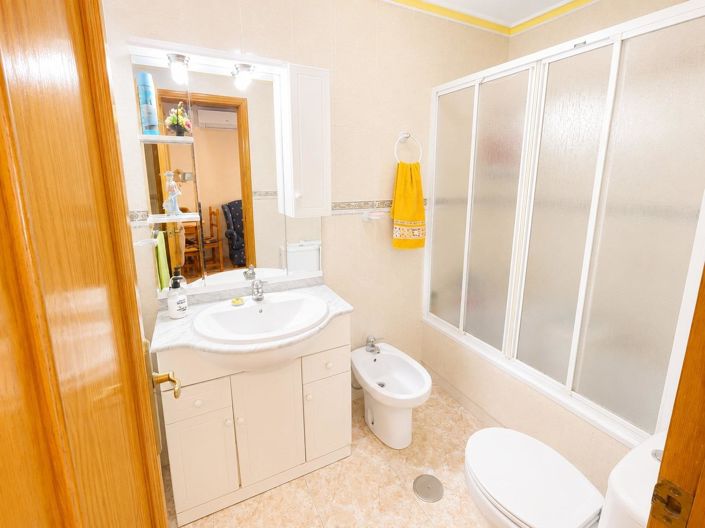 Image No.9-1 Bed Apartment for sale