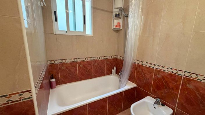 Image No.10-1 Bed Apartment for sale